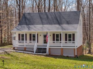 7104 Deer Run Ln, Midlothian, VA 23112