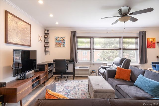 643 Pelham Road 7 D, New Rochelle, NY 10805