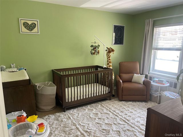 643 Pelham Road 7 D, New Rochelle, NY 10805