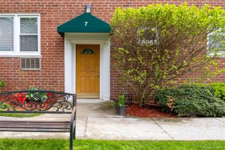 643 Pelham Road 7 D, New Rochelle, NY 10805