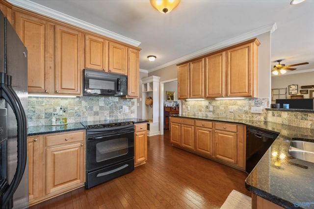 4608 Talbot Drive, Owens Cross Roads, AL 35763