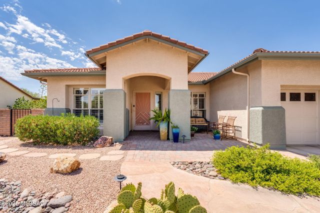 1894 E Longspur Place, Green Valley, AZ 85614