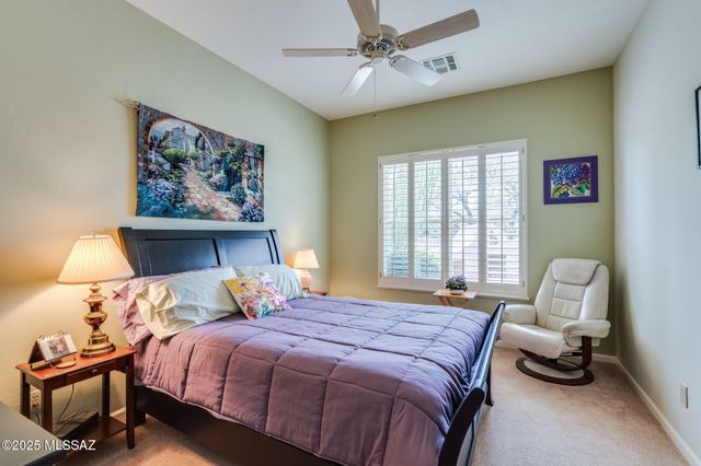 1894 E Longspur Place, Green Valley, AZ 85614