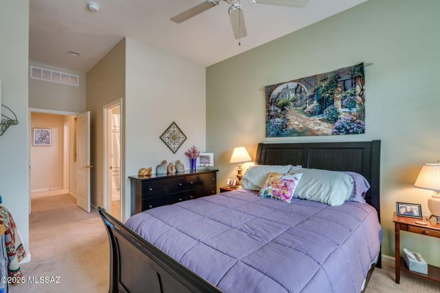 1894 E Longspur Place, Green Valley, AZ 85614