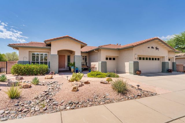 1894 E Longspur Place, Green Valley, AZ 85614