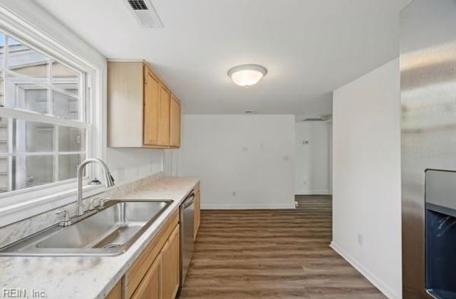 119 Messick RD, Poquoson, VA 23662