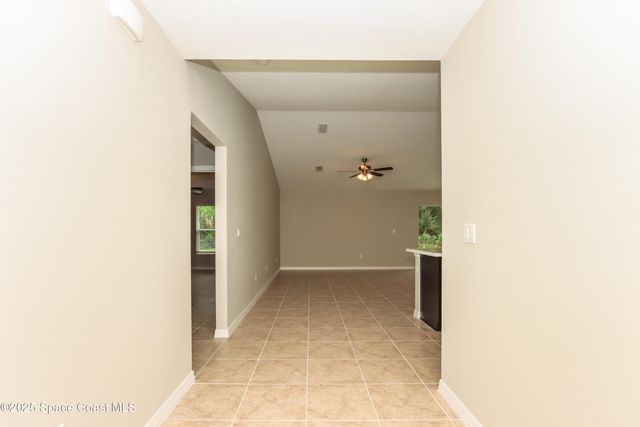 2131 Watkins Road SE, Palm Bay, FL 32909