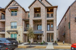 318 Colusa Drive, Lewisville, TX 75056