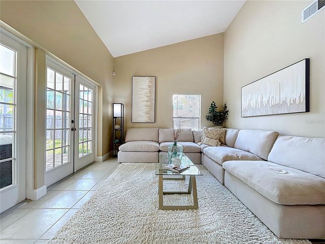 8601 CHADWICK DRIVE, Tampa, FL 33635