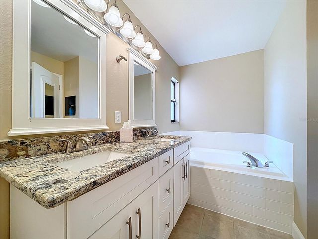 8601 CHADWICK DRIVE, Tampa, FL 33635