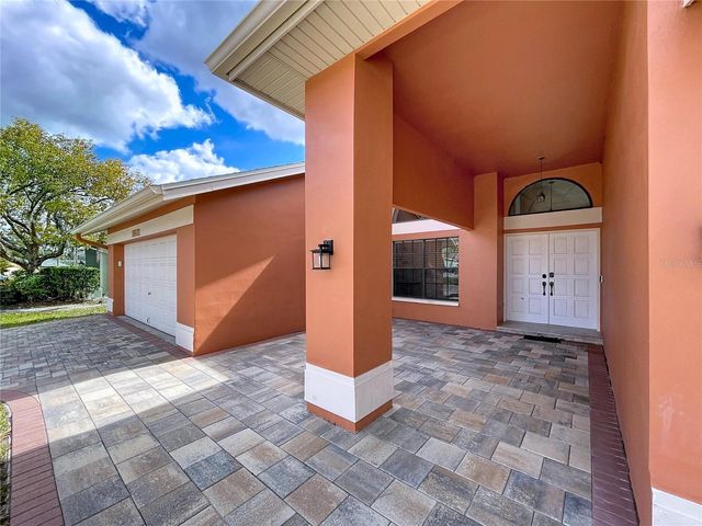 8601 CHADWICK DRIVE, Tampa, FL 33635