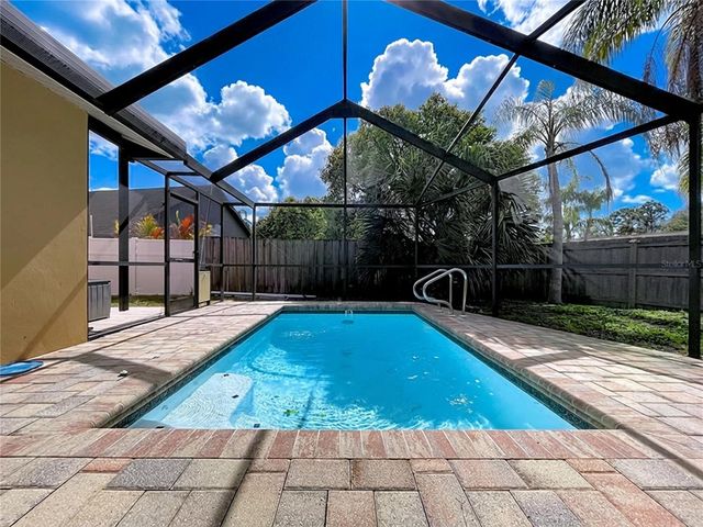 8601 CHADWICK DRIVE, Tampa, FL 33635