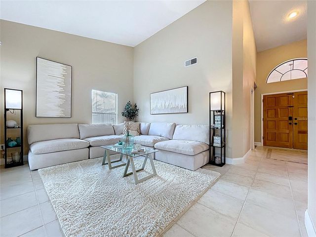 8601 CHADWICK DRIVE, Tampa, FL 33635