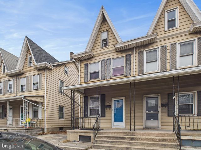 673 S FRONT ST, Steelton, PA 17113