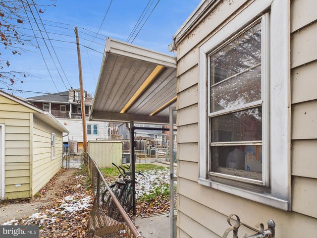 673 S FRONT ST, Steelton, PA 17113