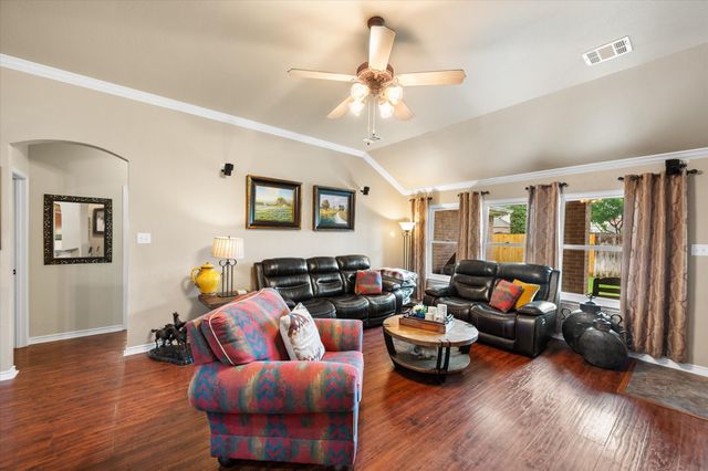 904 Lindstrom Drive, Fort Worth, TX 76131