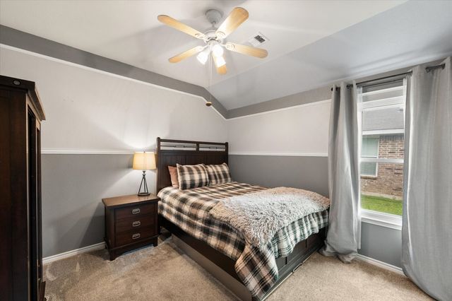 904 Lindstrom Drive, Fort Worth, TX 76131