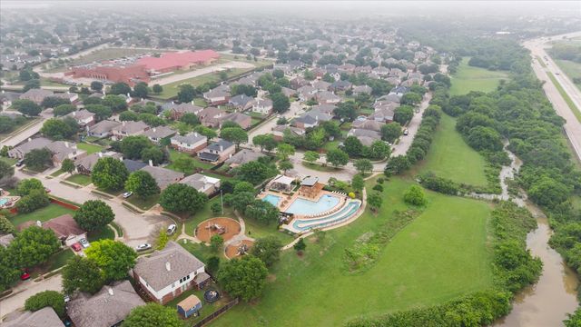 904 Lindstrom Drive, Fort Worth, TX 76131
