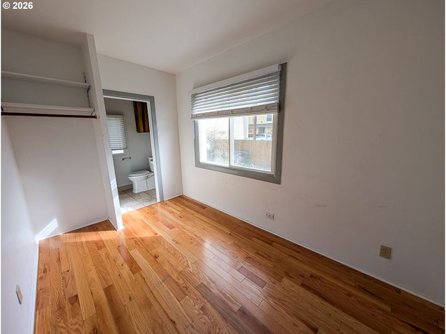 1609 6th St, La Grande, OR 97850