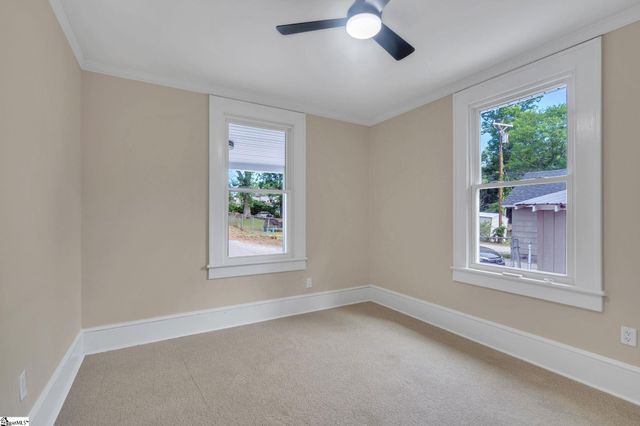 313 Furman Hall Road, Greenville, SC 29609
