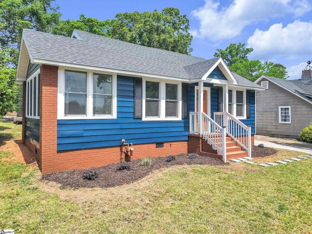 313 Furman Hall Road, Greenville, SC 29609