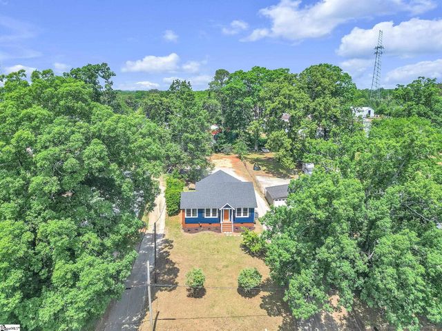 313 Furman Hall Road, Greenville, SC 29609