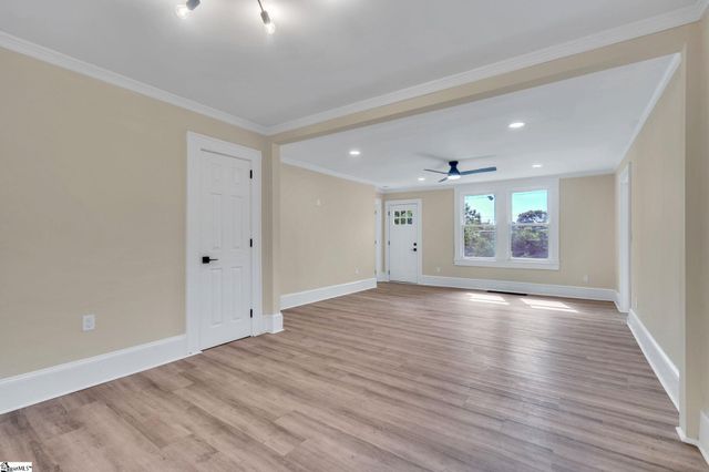 313 Furman Hall Road, Greenville, SC 29609