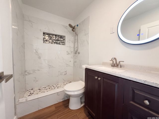 606 E LANGLEY BLVD, Universal City, TX 78148