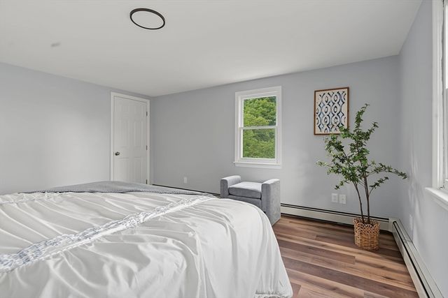 3-R Buttonwood Ter, Attleboro, MA 02703