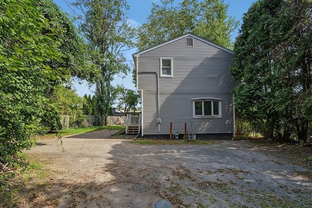 3-R Buttonwood Ter, Attleboro, MA 02703