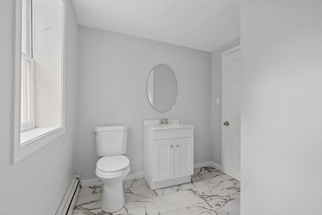 3-R Buttonwood Ter, Attleboro, MA 02703