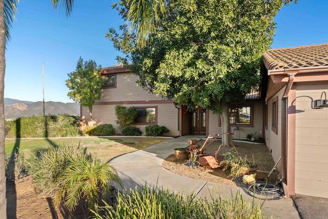 27332 Cool Water Ranch Road, Valley Center, CA 92082