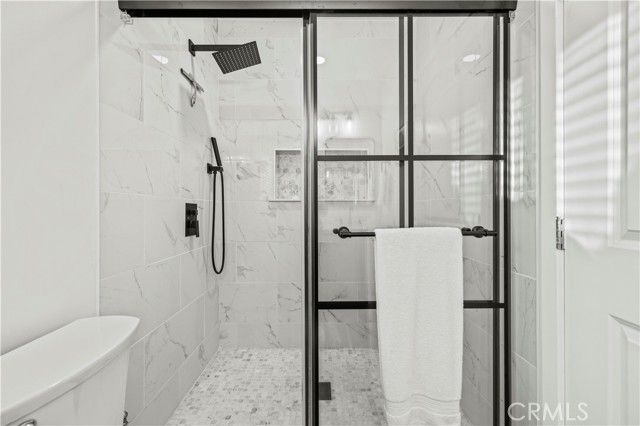 10228 Amestoy, Northridge (los Angeles), CA 91325