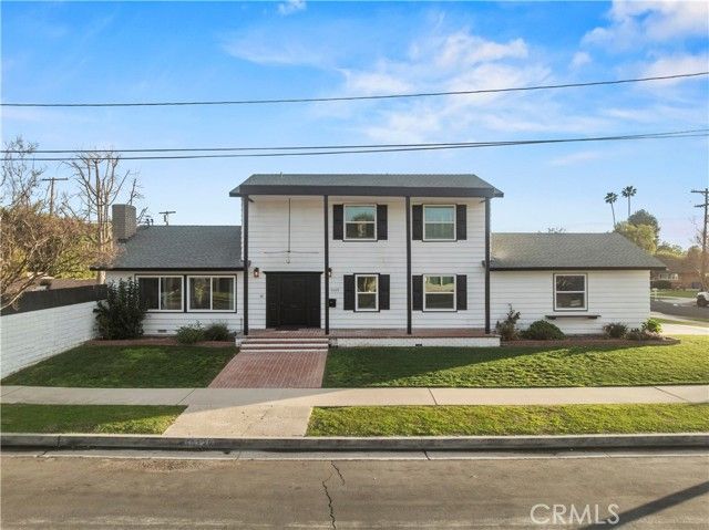 10228 Amestoy, Northridge (los Angeles), CA 91325
