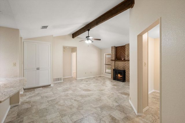 1106 Appleton Drive, Mansfield, TX 76063