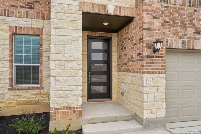 9510 Quail Crest Drive, Schertz, TX 78154