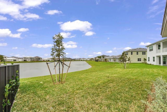 5182 Liberty Lane, Westlake, FL 33470