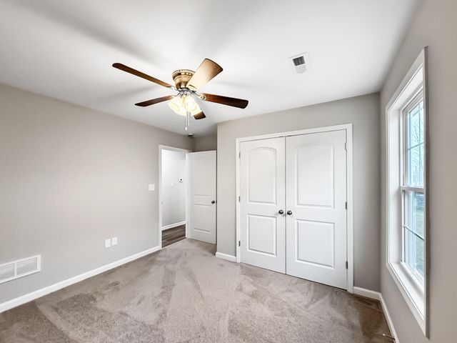 203 Charles Carr Drive, Harrodsburg, KY 40330