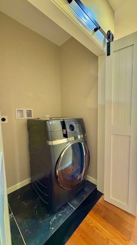 310 King St, Fall River, MA 02724