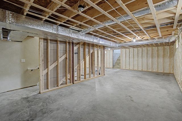 310 King St, Fall River, MA 02724