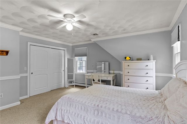 10 Lantern Brook Drive, Lincoln, RI 02865
