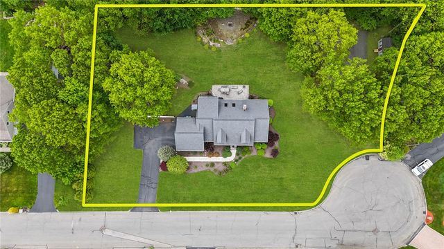10 Lantern Brook Drive, Lincoln, RI 02865