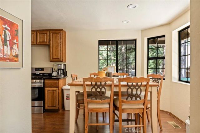 27432 White Fir, Lake Arrowhead, CA 92352