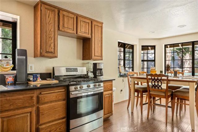 27432 White Fir, Lake Arrowhead, CA 92352