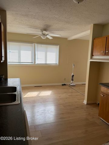 2106 Belmont Rd, Louisville, KY 40218