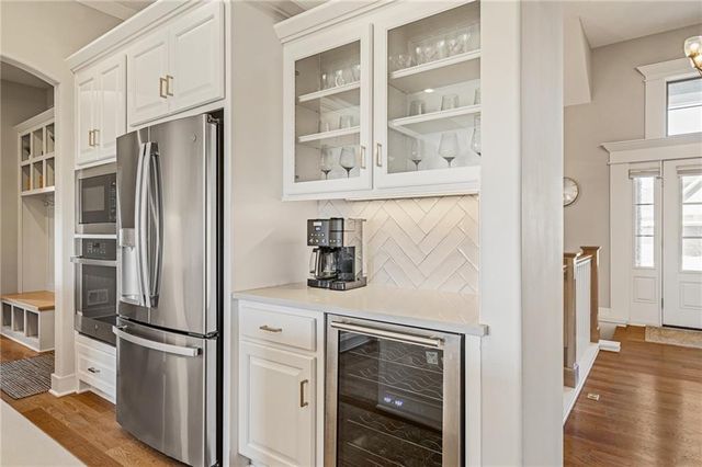 16625 Hardy Street, Overland Park, KS 66085