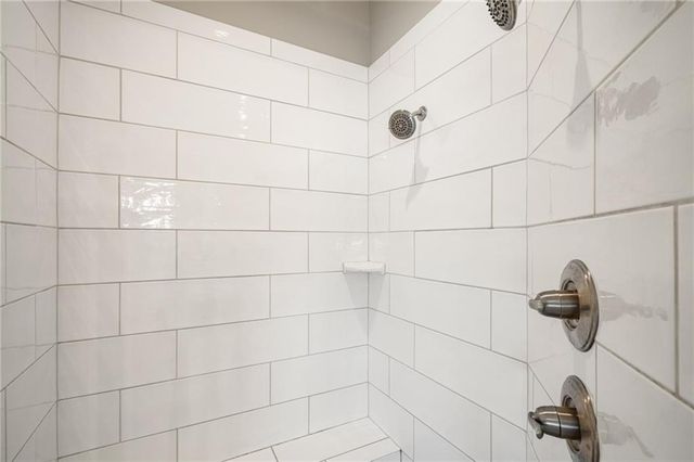 16625 Hardy Street, Overland Park, KS 66085