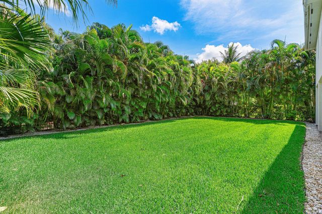 11030 Misty Ridge Way, Boynton Beach, FL 33473