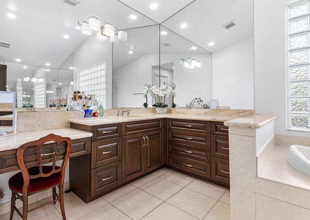11030 Misty Ridge Way, Boynton Beach, FL 33473