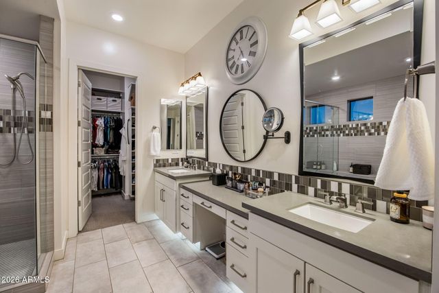 1732 E GILLCREST Road, Gilbert, AZ 85298
